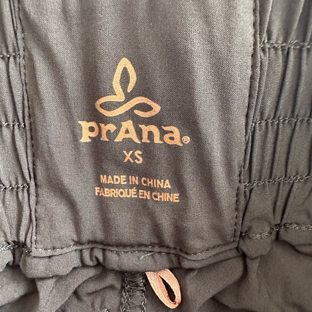 PrAna Bindu Windbreaker Jogger Pants Black XS Lightweight Athleisure - Picture 9 of 10